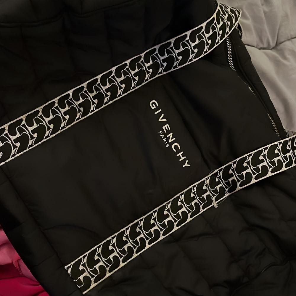 Quilted Nylon Duffle Diaper Bag w/ Changing Mat